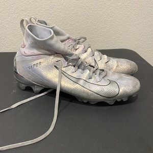 Nike Vapor Football Cleat